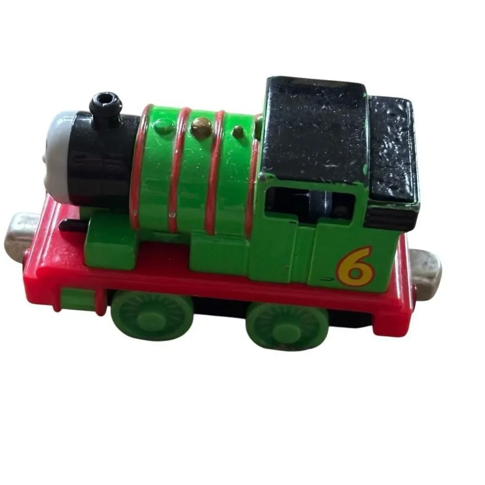 Thomas & Friends Take N Play Molly Diecast Train Engine